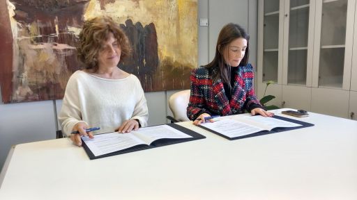 A Deputación e AJE Coruña asinan un convenio para o fomento do talento emprendedor no coworking do Pazo de Arenaza